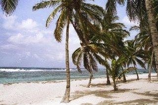 Traumstrand menschenleer